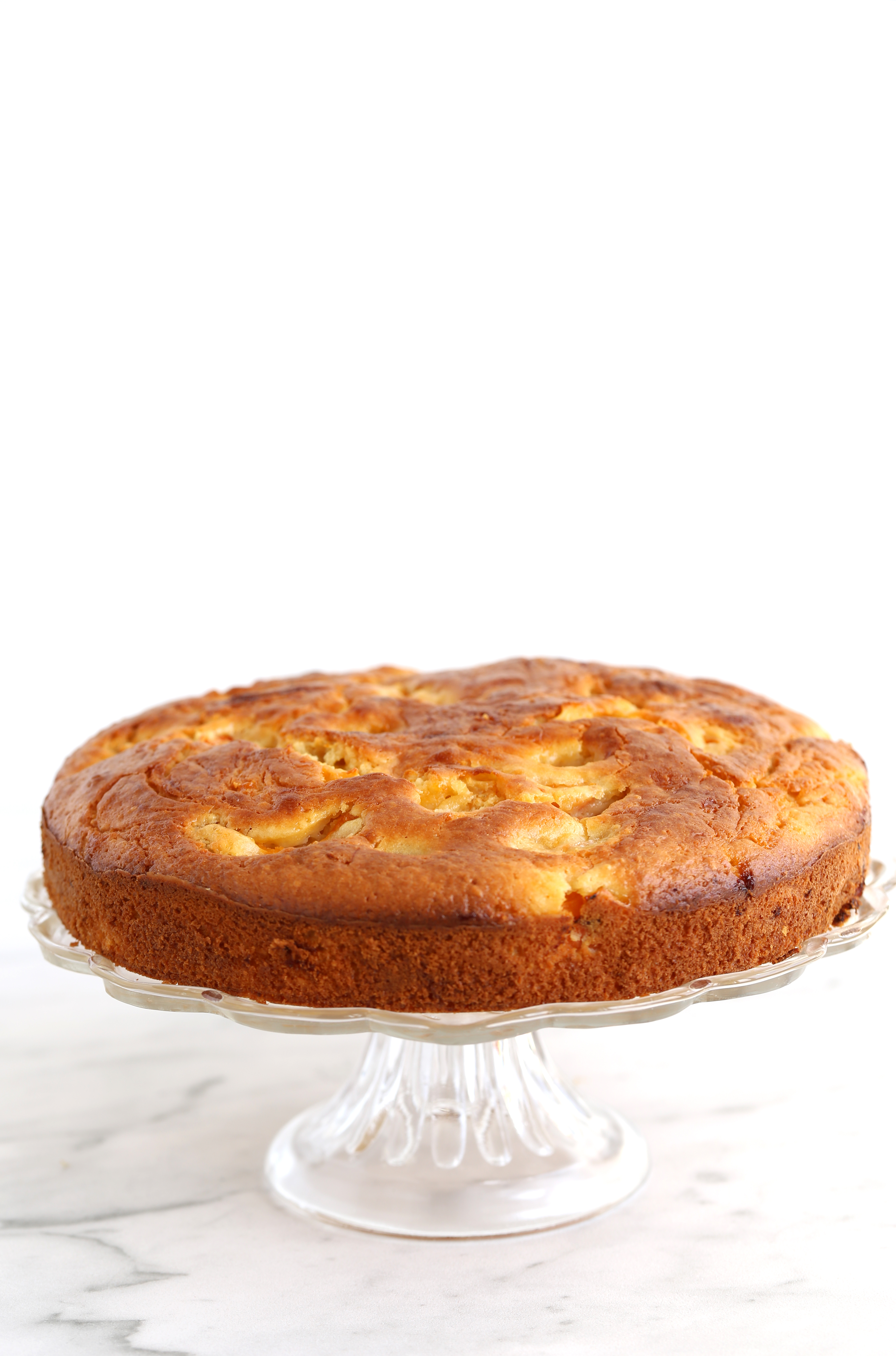 Gâteau aux abricots et à la crème acidulée - delimoon.com
